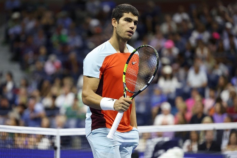 历了一系列 历了一系列