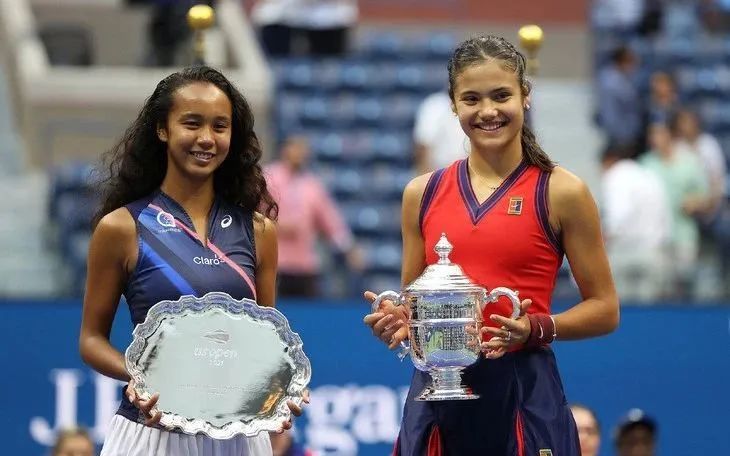 色的防守覆 色的防守覆