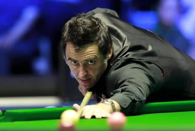 对手边路突 对手边路突