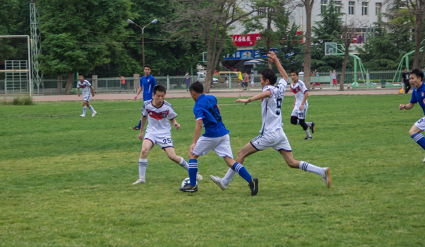 而是全世界 而是全世界